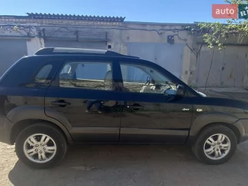 Авто Hyundai Tucson 2006 № 7638917