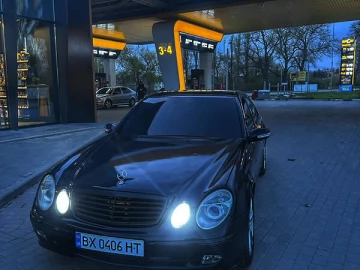 Авто Mercedes E-Class 2002 № 7638972