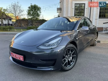 Авто Tesla Model 3 2020 № 7638994