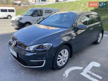 Авто Volkswagen E-Golf 2020 № 7639101