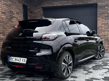 Авто Peugeot 208 2021 № 7639102