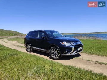 Авто Mitsubishi Outlander 2020 № 7639109
