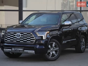 Авто Toyota Sequoia 2023 № 7639150