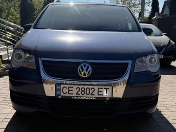 Авто Volkswagen Touran 2009 № 7639215