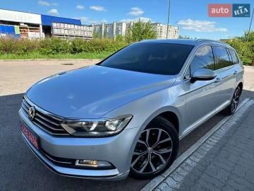 Авто Volkswagen Passat 2018 № 7639293