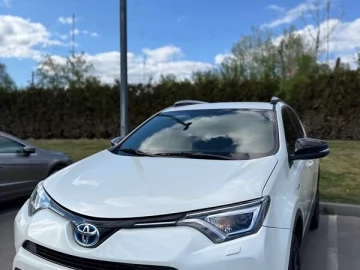 Авто Toyota Rav4 2018 № 7639310