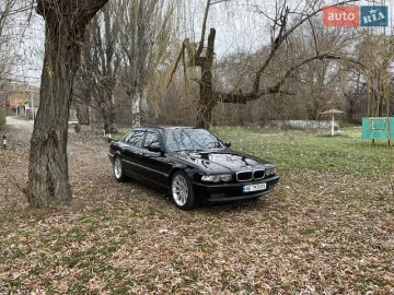 Авто BMW 7 Series 1999 № 7639436