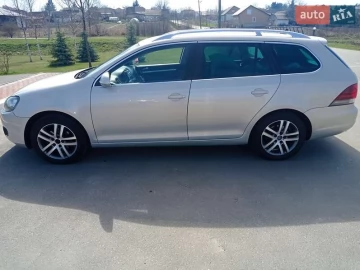 Авто Volkswagen Golf 2011 № 7639468