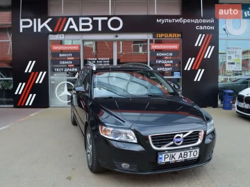 Авто Volvo V50 2011 № 7639754