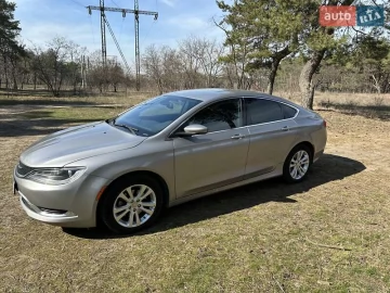 Авто Chrysler 200 2014 № 7639756