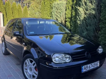 Авто Volkswagen Golf 2002 № 7639942