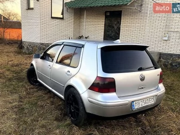 Авто Volkswagen Golf 2001 № 7639945