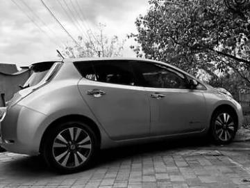 Авто Nissan Leaf 2013 № 7640023