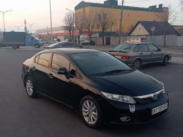 Авто Honda Civic 2012 № 7640061