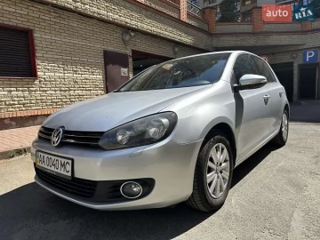 Авто Volkswagen Golf 2012 № 7640100