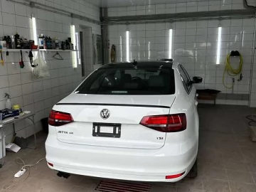 Авто Volkswagen Jetta 2017 № 7640167