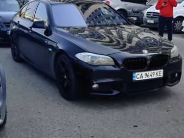Авто BMW 5 Series 2012 № 7640173