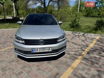 Авто Volkswagen Jetta 2016 № 7640174