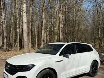 Авто Volkswagen Touareg 2019 № 7640297