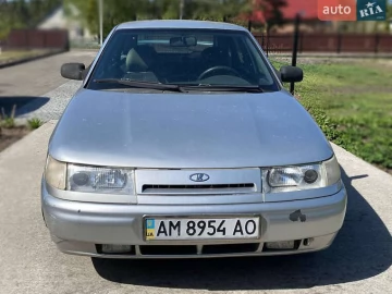 Авто ВАЗ 2112 2008 № 7640312