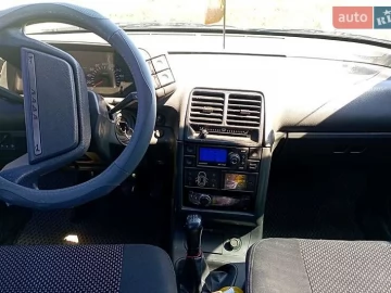 Авто ВАЗ 2112 2004 № 7640323