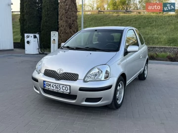 Авто Toyota Yaris 2005 № 7640413