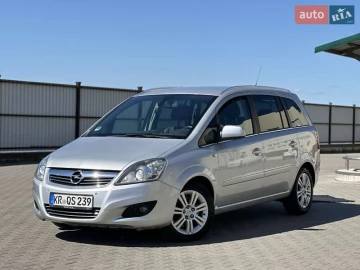 Авто Opel Zafira 2010 № 7640472