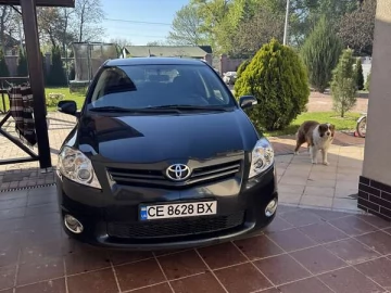 Авто Toyota Auris 2011 № 7640509