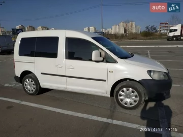 Авто Volkswagen Caddy 2010 № 7640521