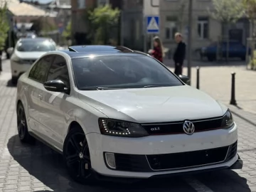 Авто Volkswagen Jetta 2014 № 7640677