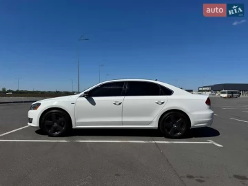 Авто Volkswagen Passat 2015 № 7640692