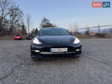 Авто Tesla Model 3 2018 № 7640738