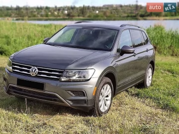 Авто Volkswagen Tiguan 2018 № 7640770