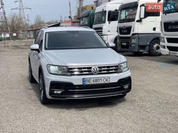 Авто Volkswagen Tiguan 2017 № 7640791