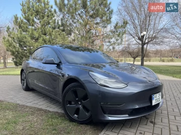 Авто Tesla Model 3 2022 № 7640813