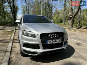 Авто Audi Q7 2013 № 7640814