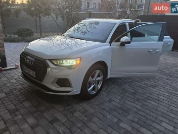 Авто Audi Q3 2019 № 7640844