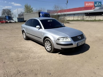 Авто Volkswagen Passat 2001 № 7640919