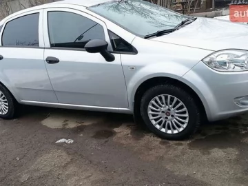 Авто Fiat Linea 2011 № 7641003