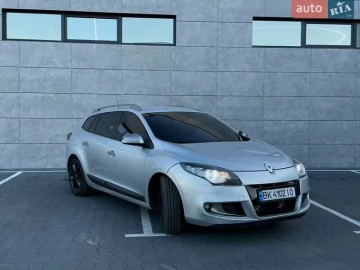 Авто Renault Megane 2010 № 7641074