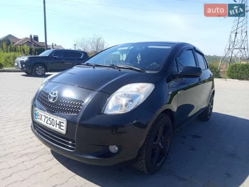 Авто Toyota Yaris 2008 № 7641096