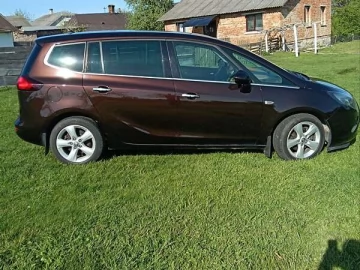Авто Opel Zafira Tourer 2013 № 7641149