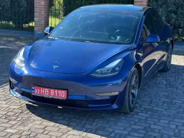 Авто Tesla Model 3 2021 № 7641294