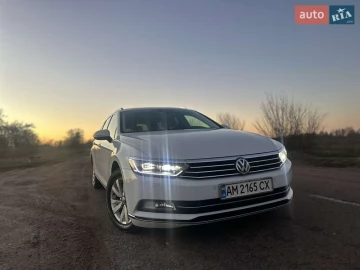 Авто Volkswagen Passat 2017 № 7641307