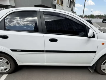 Авто Chevrolet Aveo 2005 № 7641446