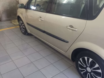Авто Renault Scenic 2006 № 7641454
