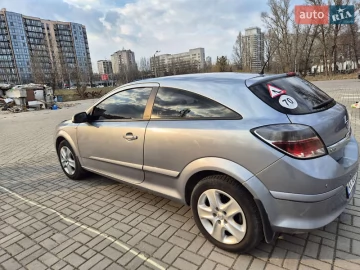 Авто Opel Astra Gtc 2006 № 7641460
