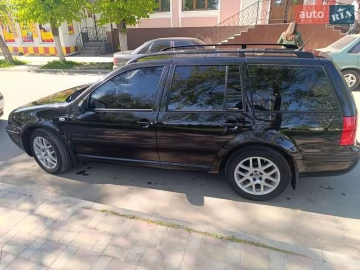 Авто Volkswagen Golf 2002 № 7641485