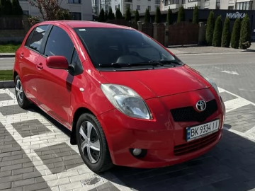 Авто Toyota Yaris 2006 № 7641505