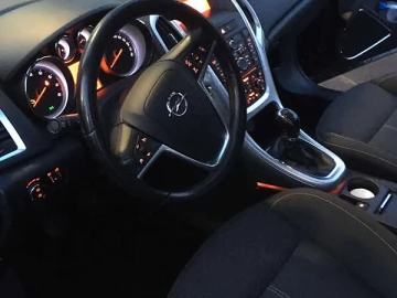 Авто Opel Astra 2010 № 7641509
